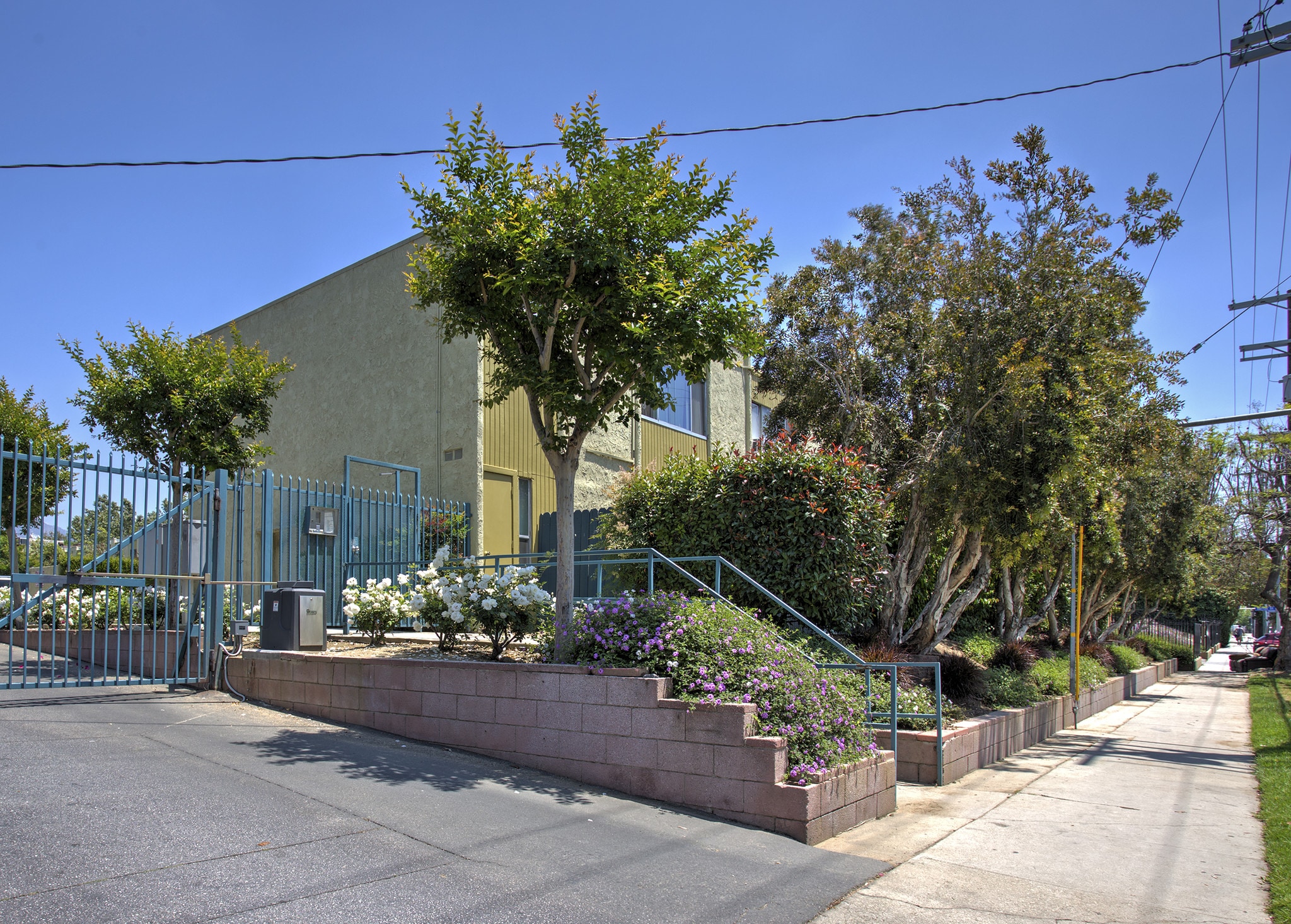 13002 Dronfield Ave, Sylmar, CA for Sale