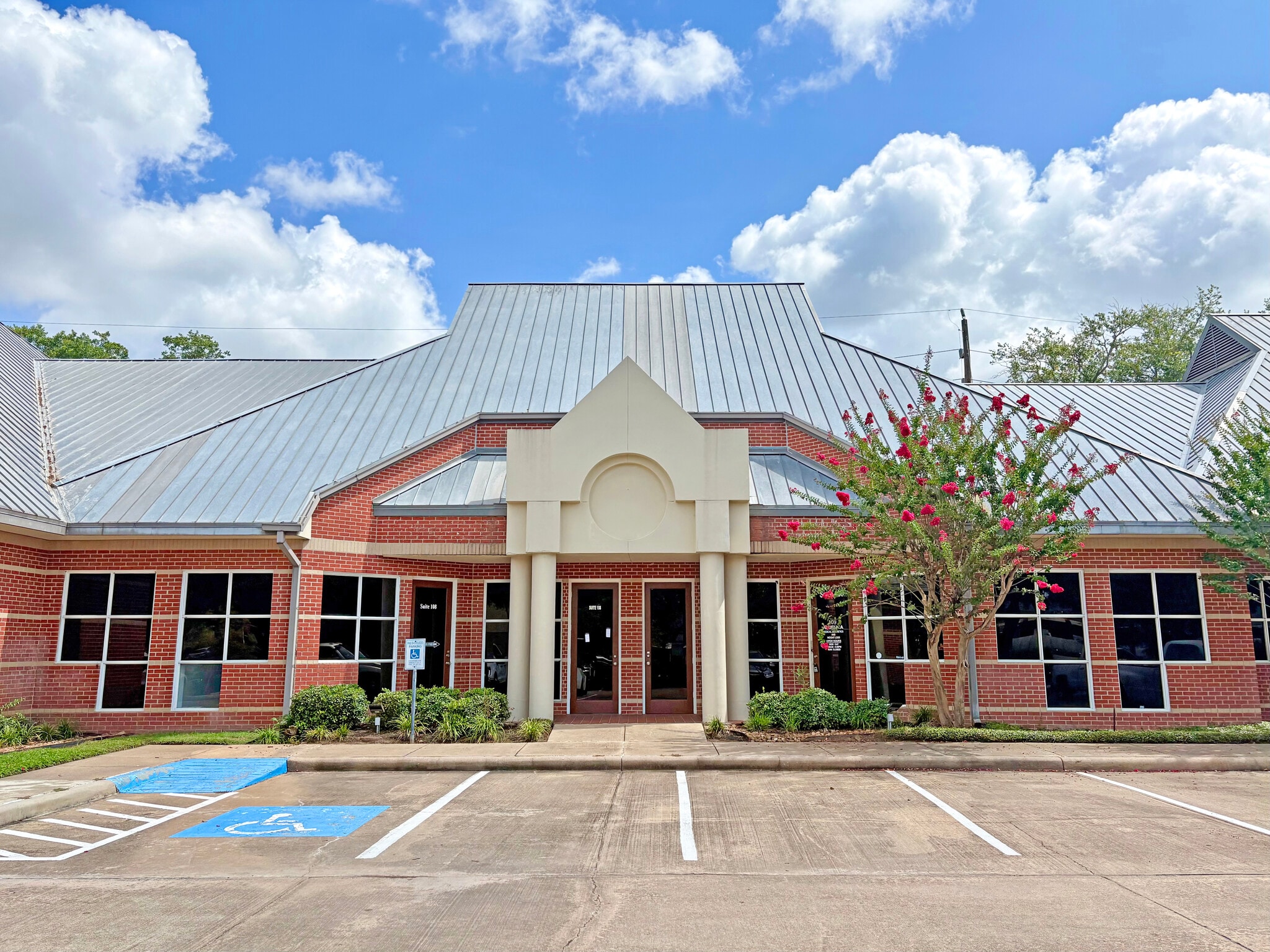 3425 Hwy 6, Sugar Land, TX for Rent