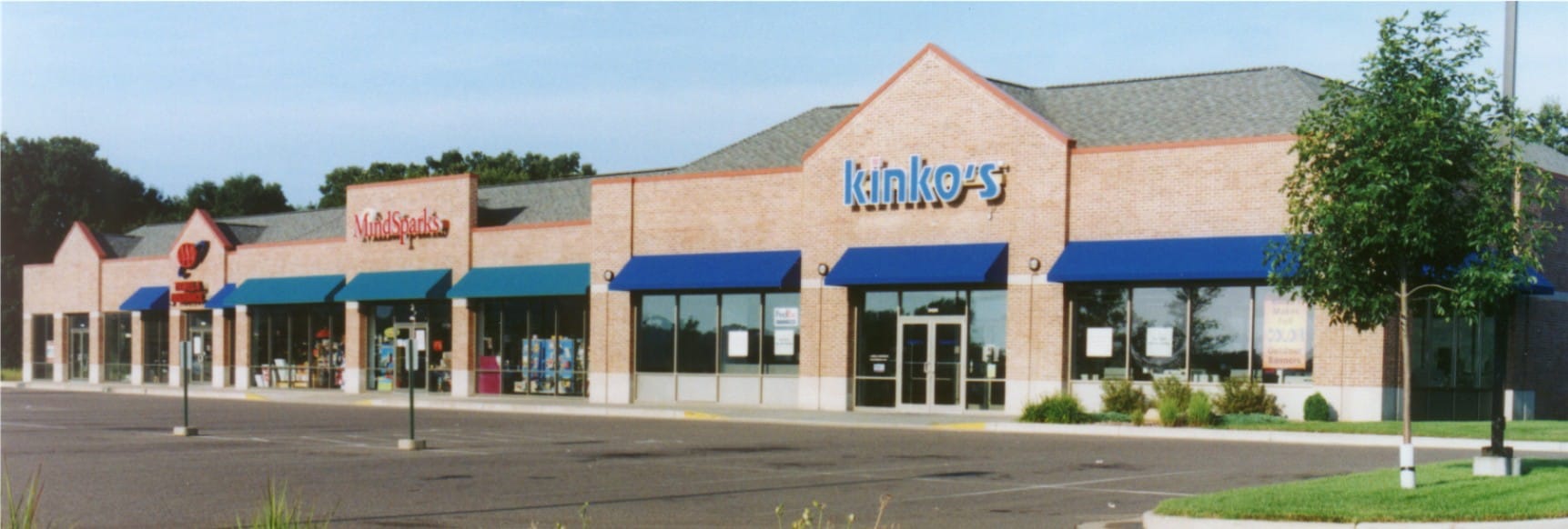 3418-3450 Oakwood Hills Pky, Eau Claire, WI for Rent