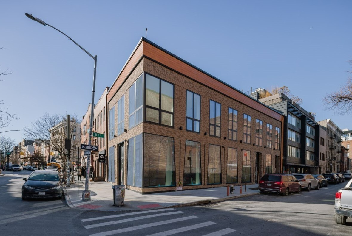 276 Bedford Ave, Brooklyn, NY for Rent