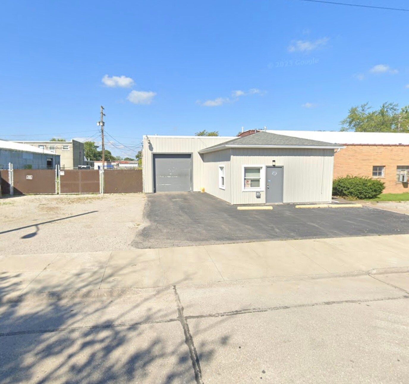 157 Kenwood St, Elyria, OH for Sale