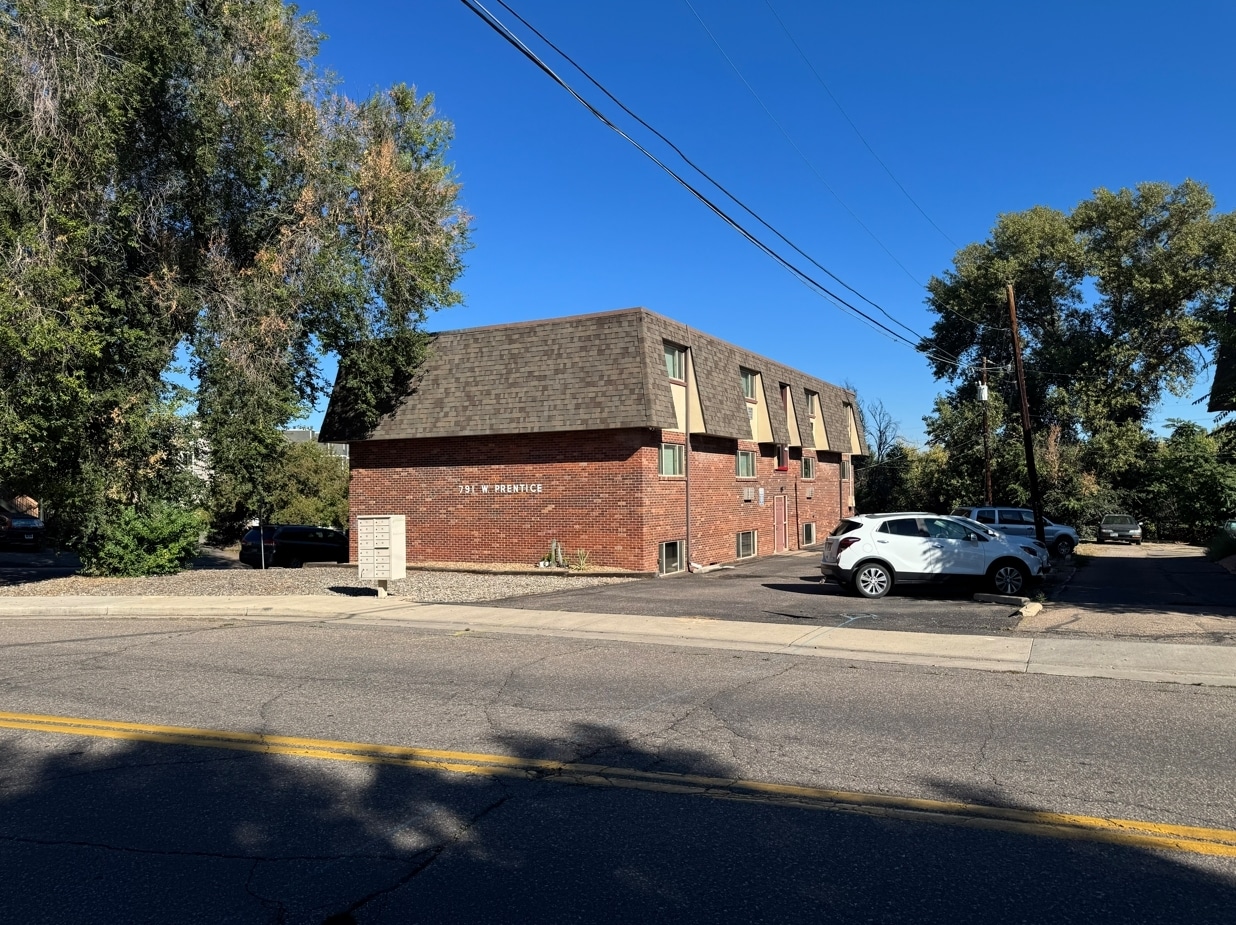 791 W Prentice Ave, Littleton, CO for Sale