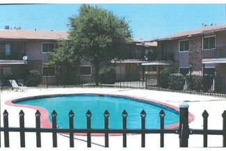 Big Spring, TX Apartments - 1425 E 6th St