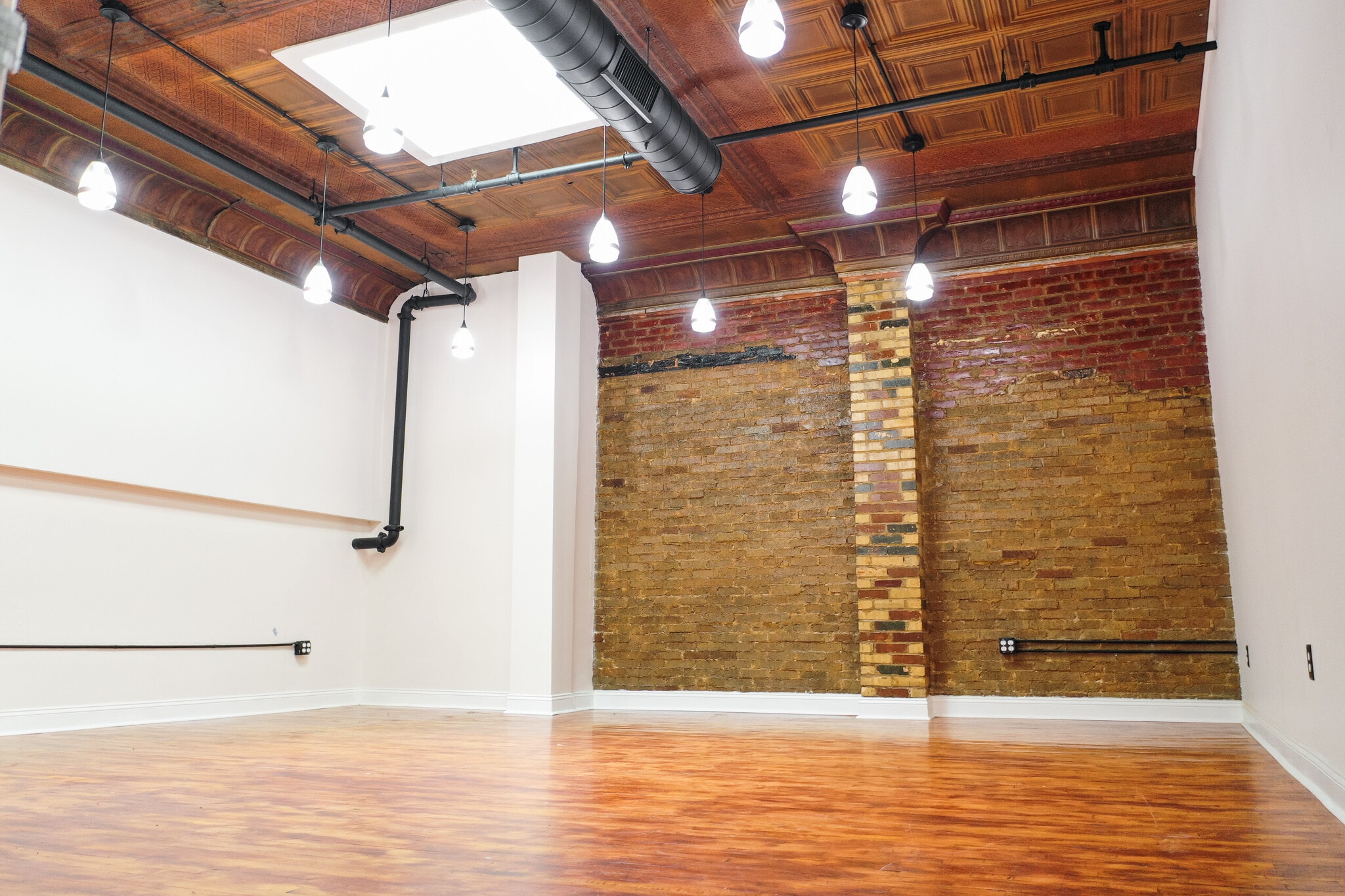 5806-5810 Bergenline Ave, West New York, NJ for Rent