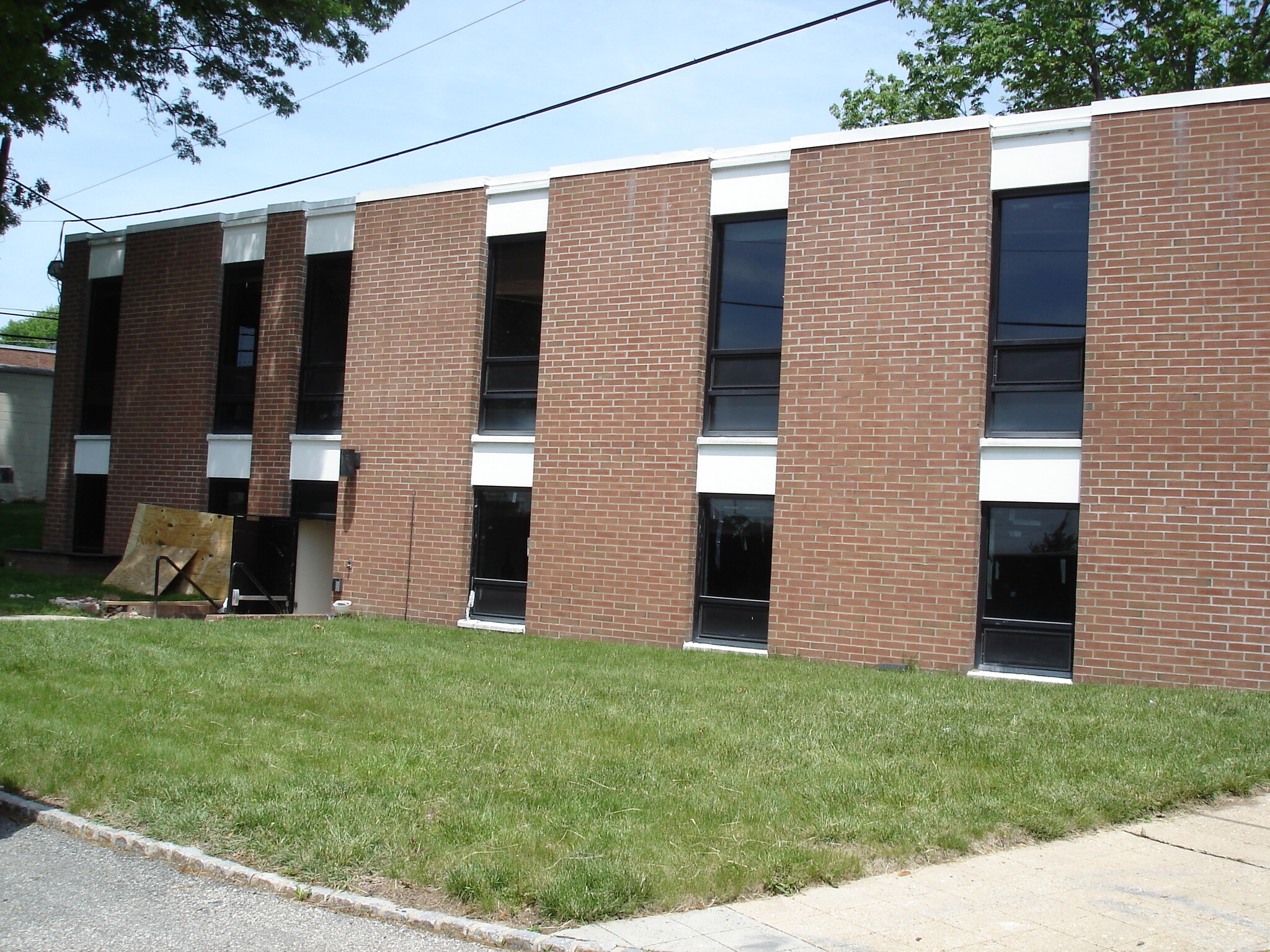 360 Florence Ave Hillside, NJ 07205 Office Property for Lease on