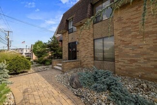 Waldwick, NJ Office/Medical - 24 Wyckoff Ave