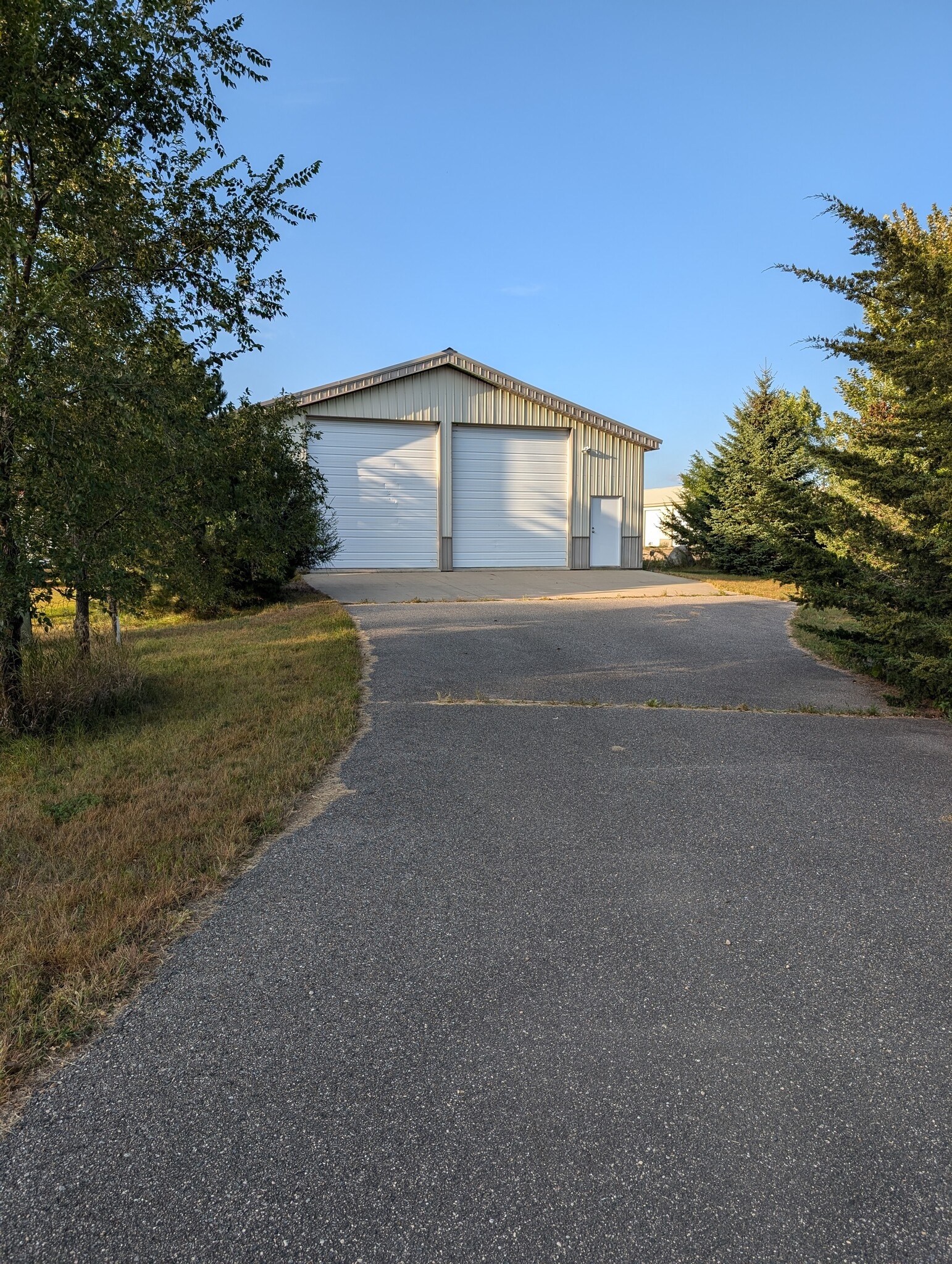 780 E Pearl St, Kasota, MN for Sale