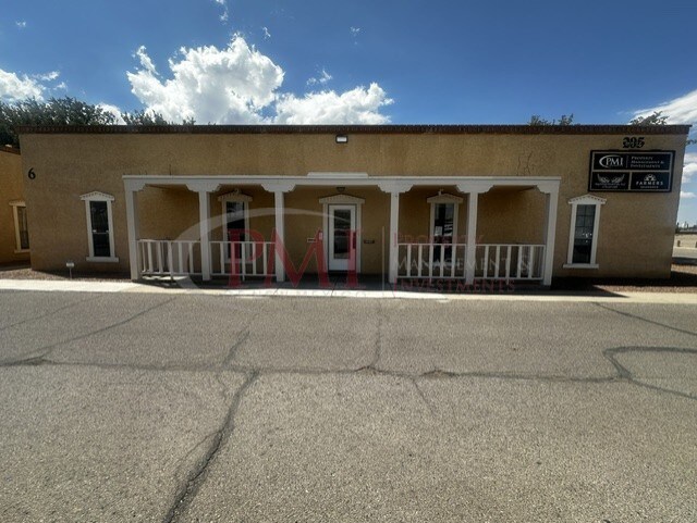 205 W Boutz Rd, Las Cruces, NM for Rent