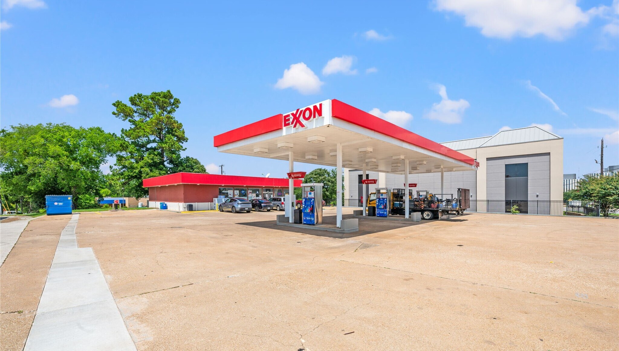 1315 S Beckham Ave, Tyler, TX for Sale