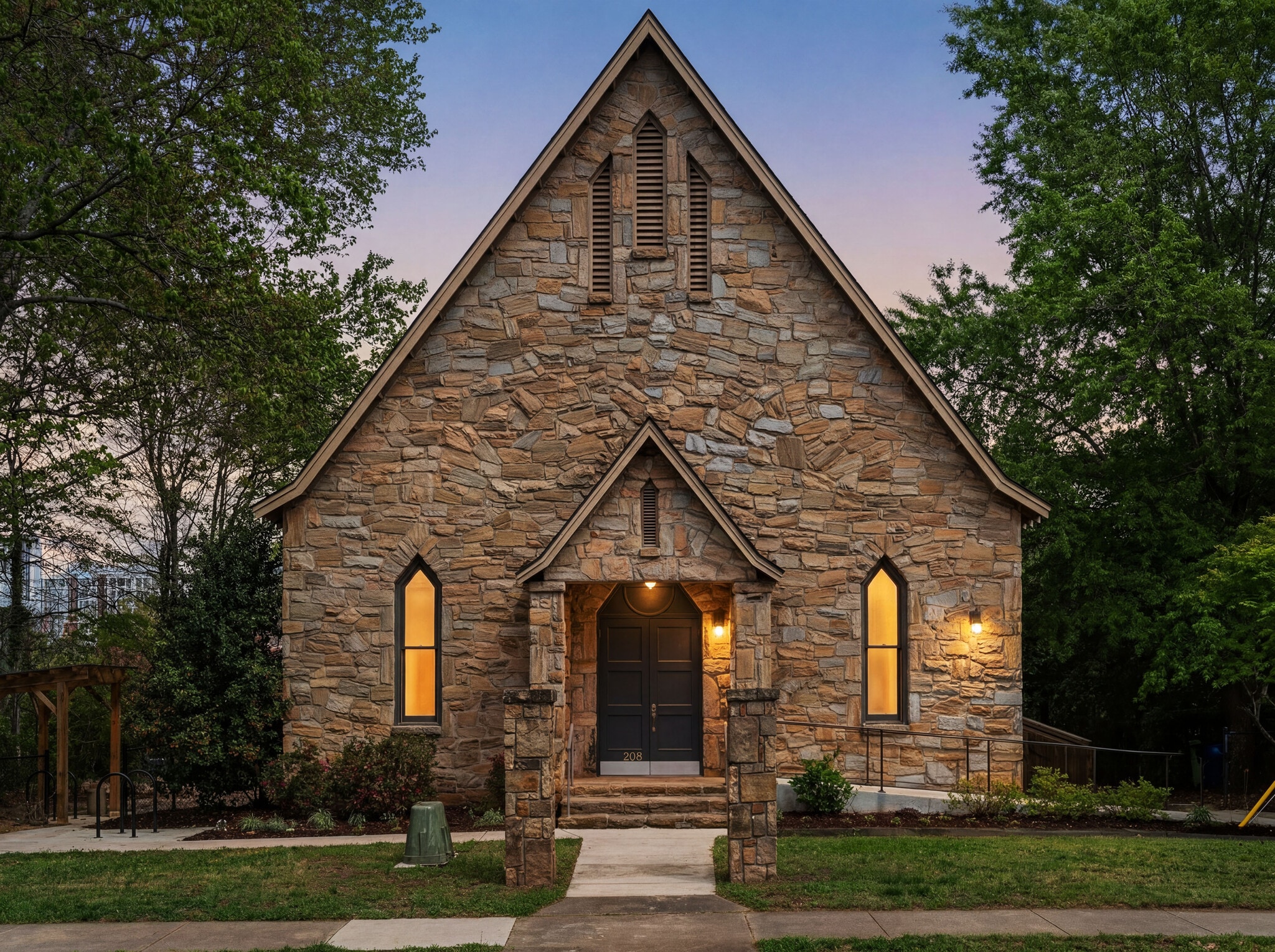 208 St Marys St, Raleigh, NC for Sale