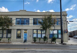 San Antonio, TX Retail - 116 Blue Star Pl