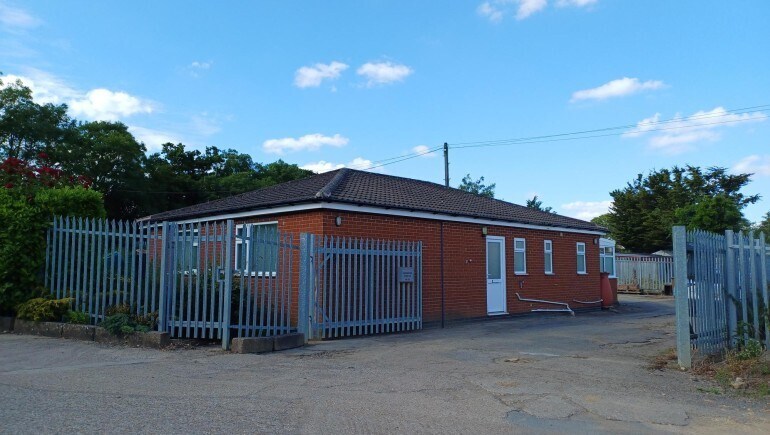 Stoke Albany Rd, Desborough, NTH for Rent