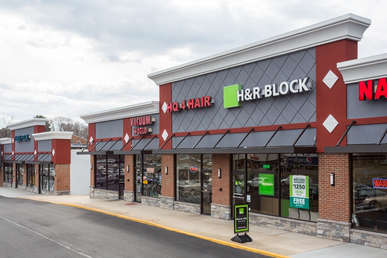 2604 W Main St, Waynesboro, VA for Rent