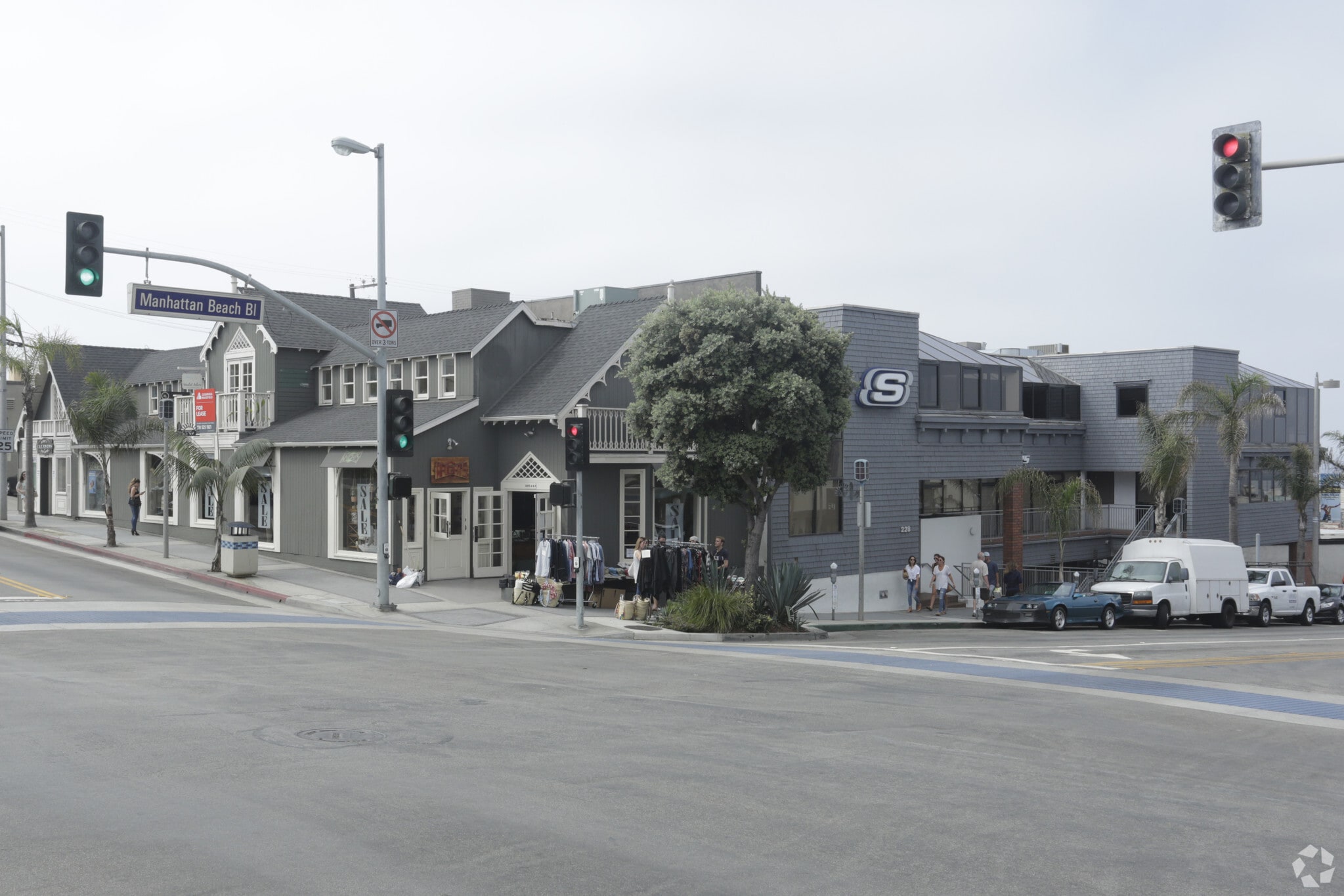 232 Manhattan Beach Blvd, Manhattan Beach, CA for Rent