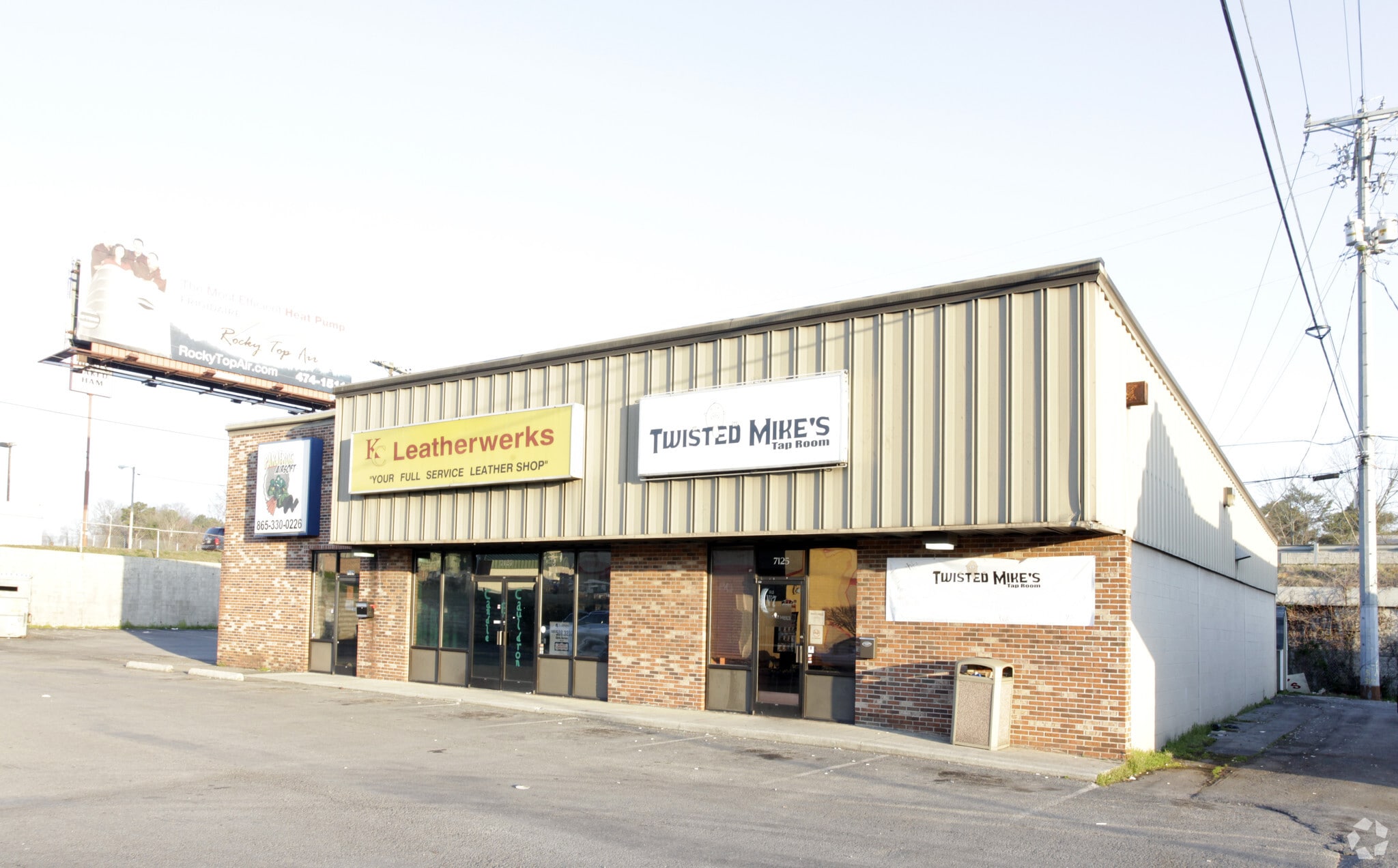 7125-7129 Kingston Pike, Knoxville, TN for Rent