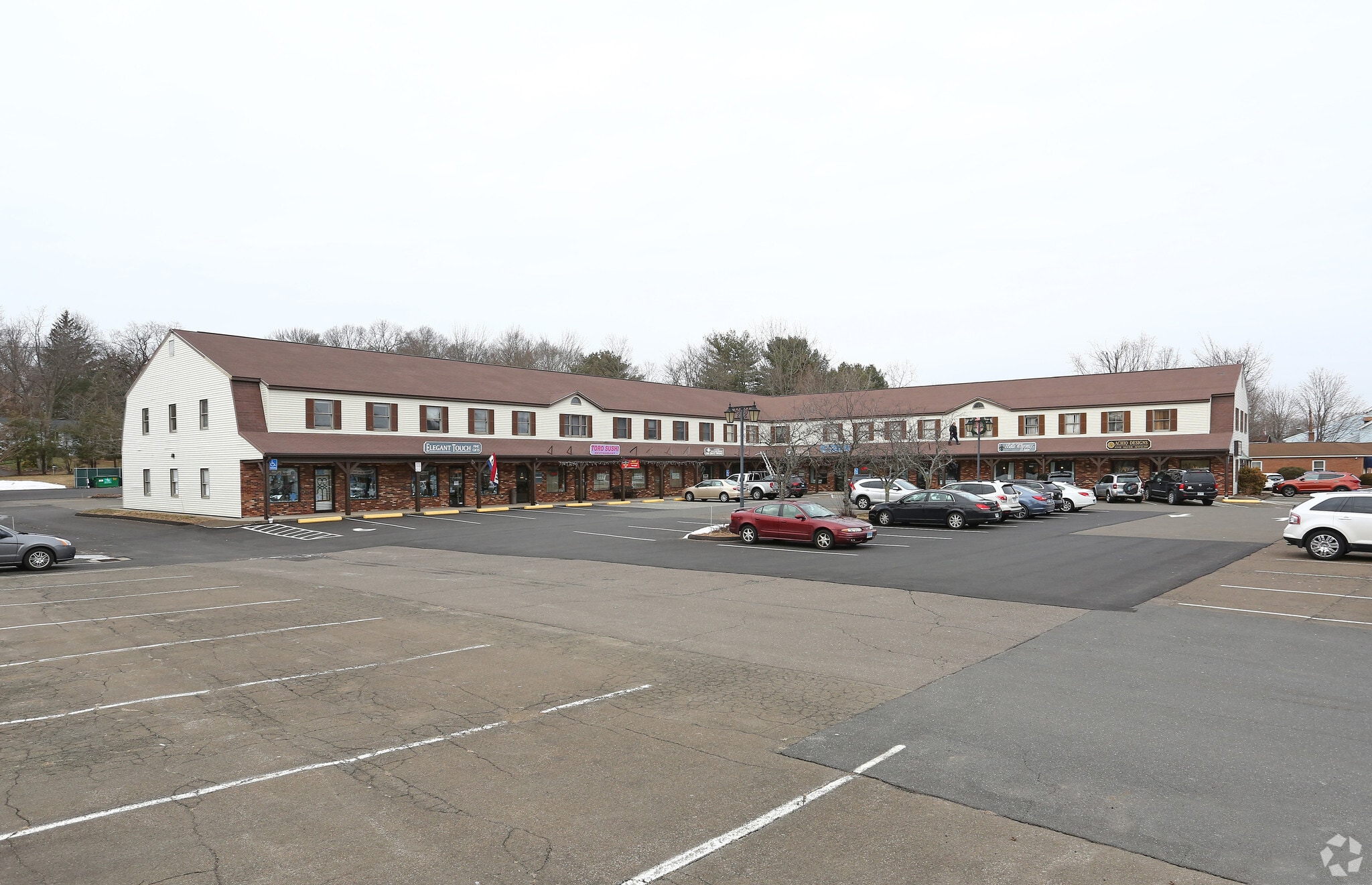 1081 S Main St, Cheshire, CT for Rent
