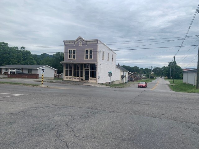 901 S Colorado St, Salem, VA for Sale