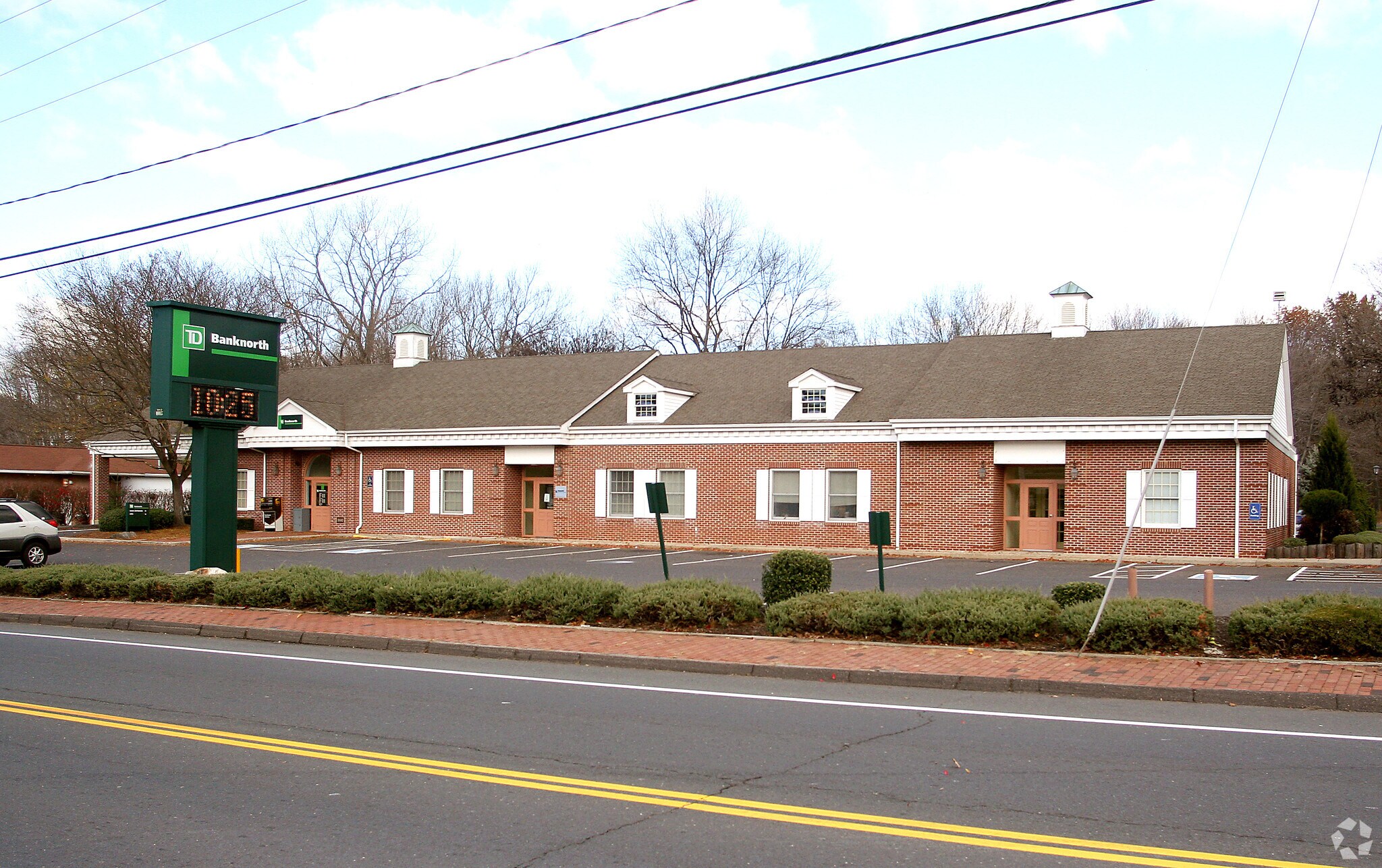 921 Meriden Waterbury Tpke, Plantsville, CT for Rent