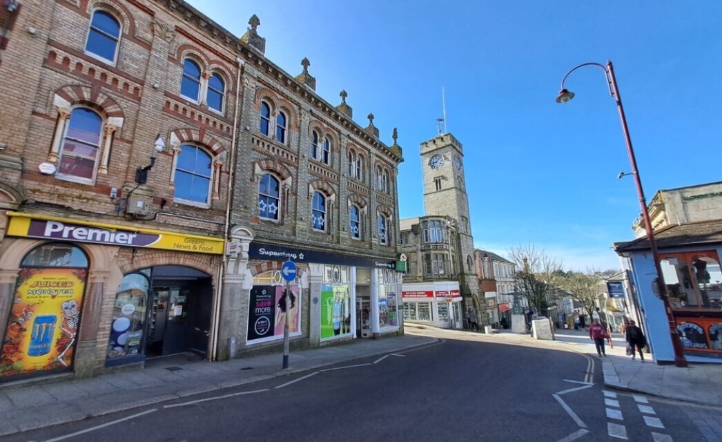 72 Fore St, Redruth, CON for Rent