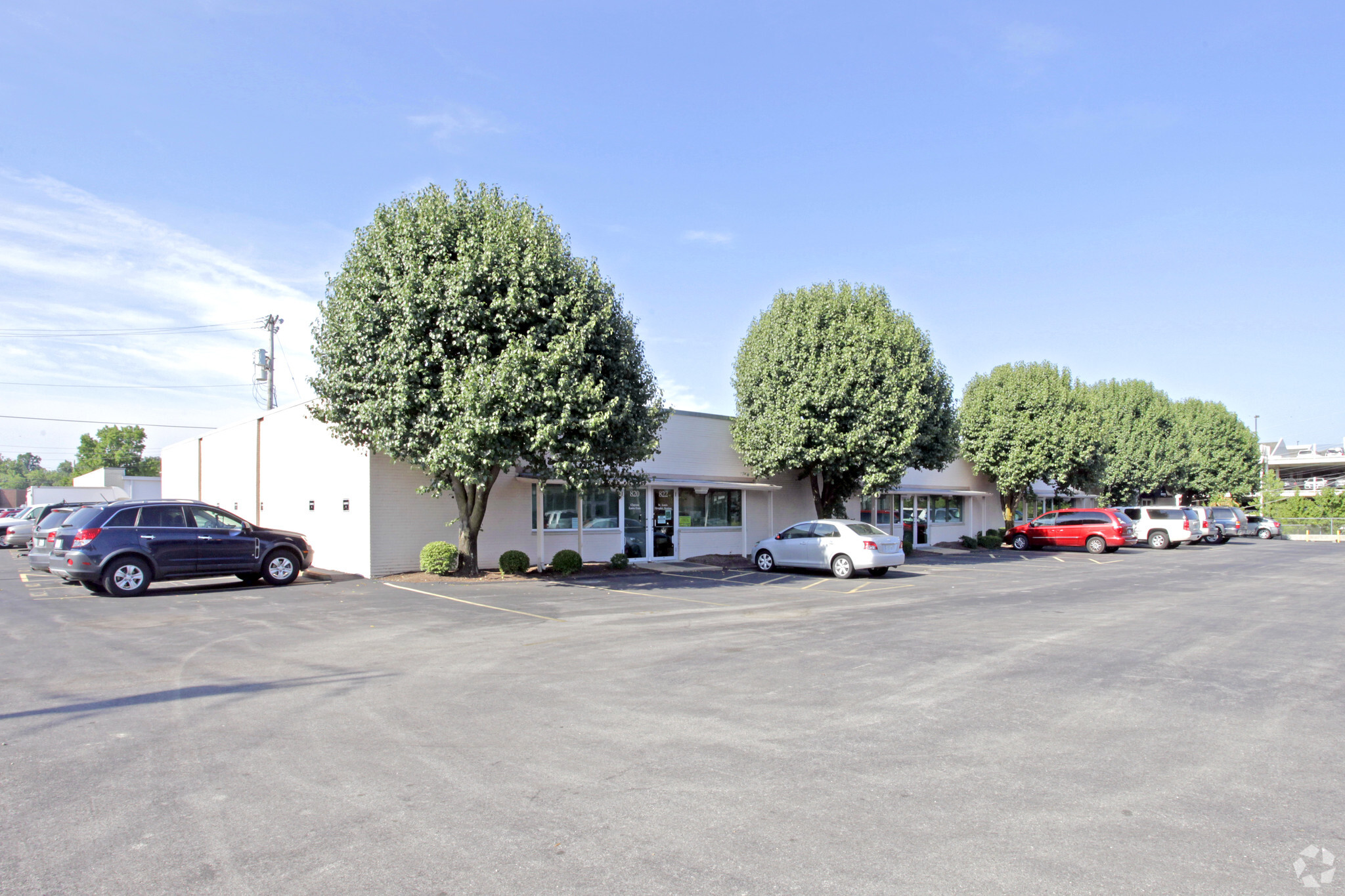 820-836 Hanley Industrial Ct, Brentwood, MO for Rent