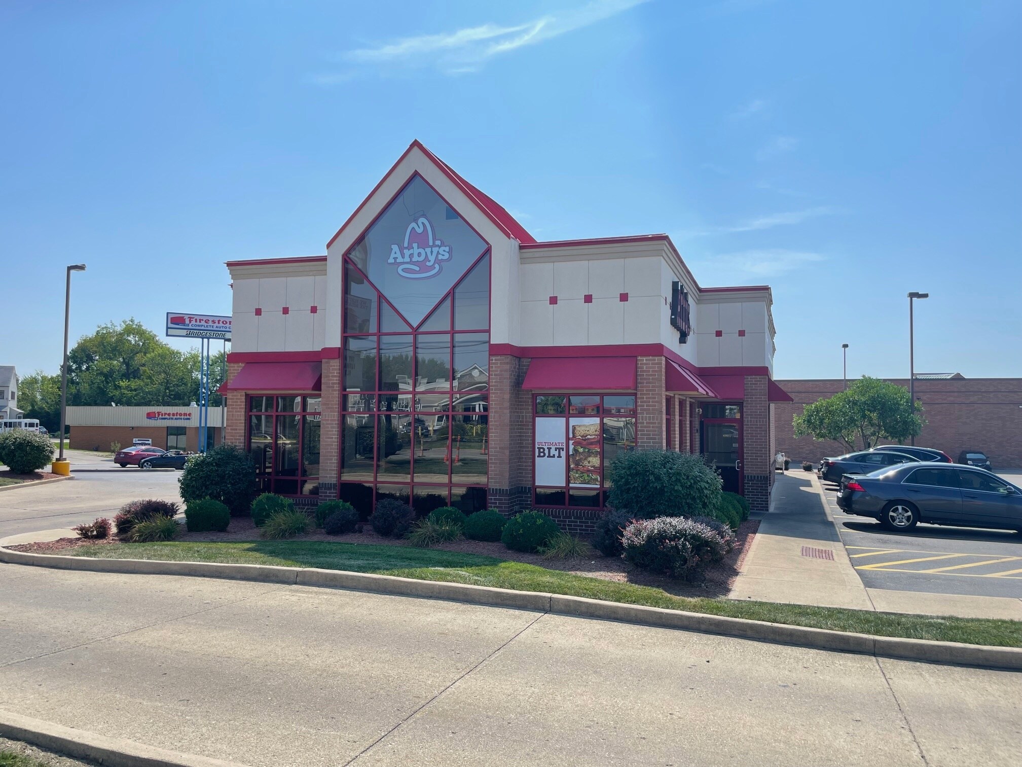 3573 Springdale Rd, Cincinnati, OH for Sale