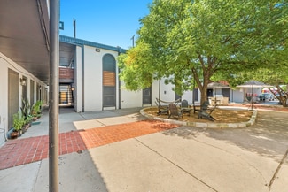 Austin, TX Apartments - 1220 W Anderson Ln