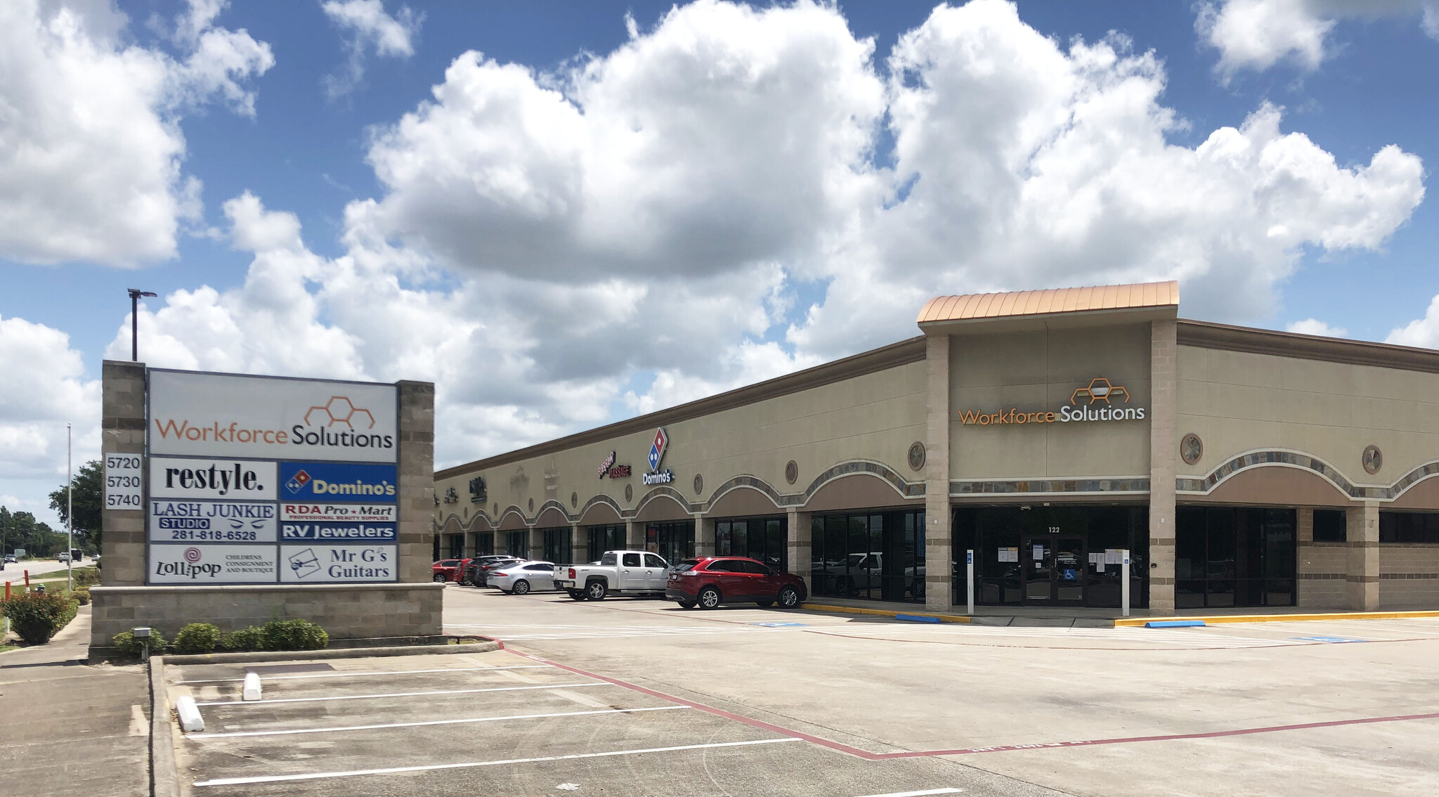 5730 W Broadway St, Pearland, TX for Rent