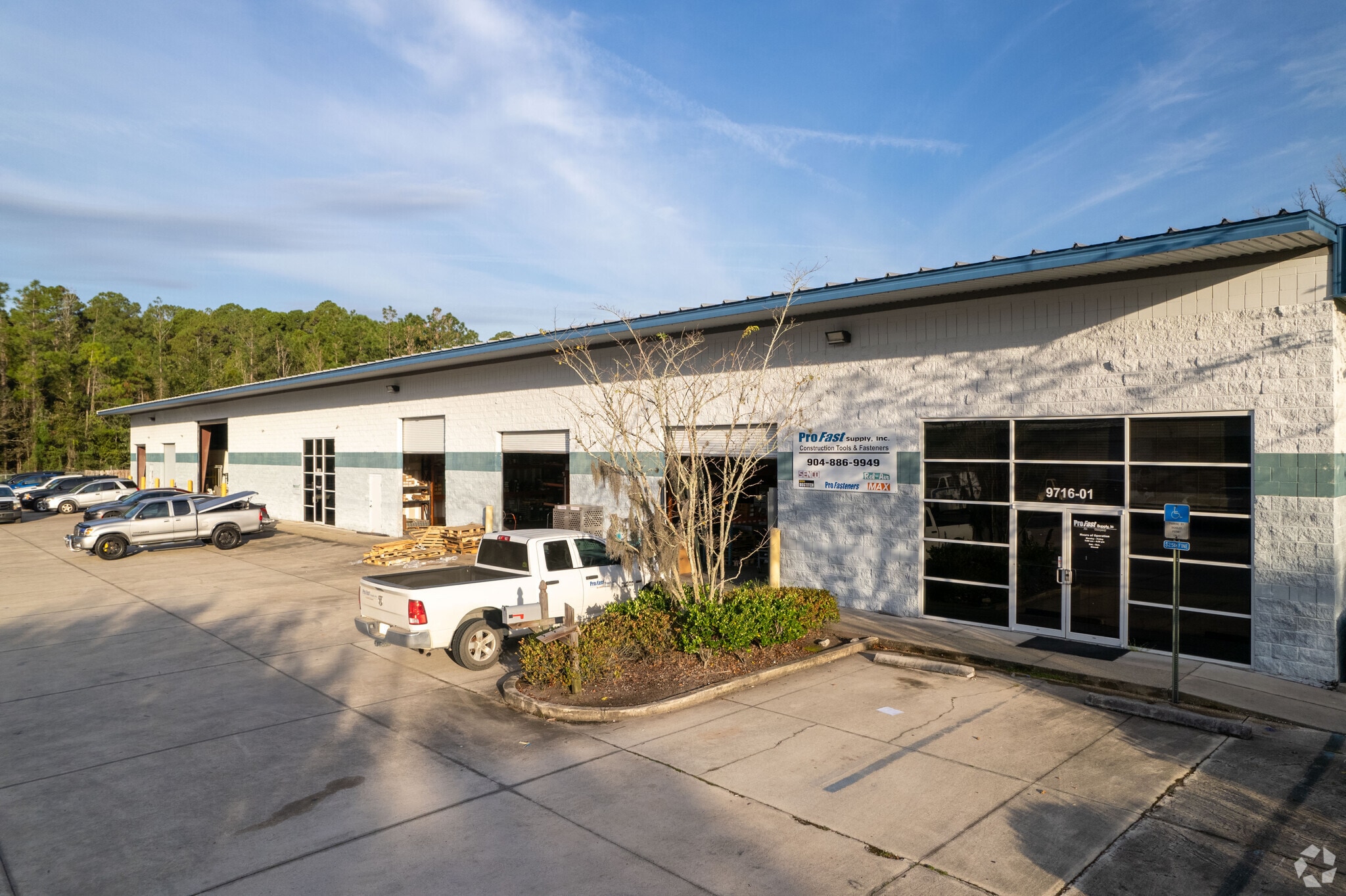 9728 Florida Mining Blvd W, Jacksonville, FL for Rent