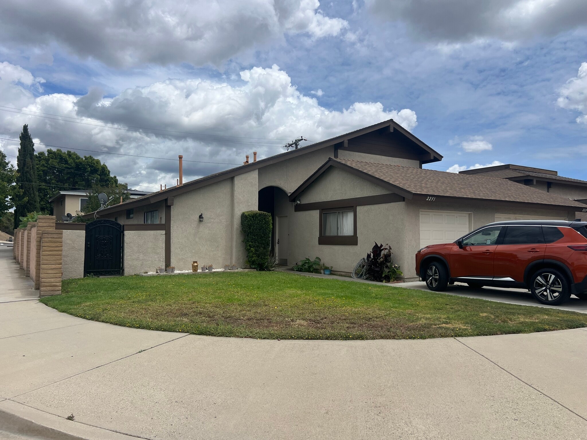 2229 Ponderosa St, Santa Ana, CA for Sale
