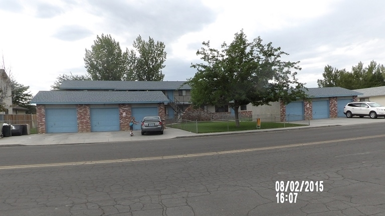 415-427 N Taylor St, Fallon, NV for Sale