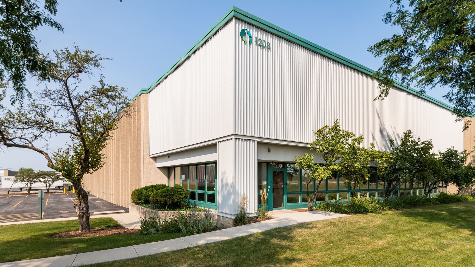 1200-1290 Thorndale Ave, Elk Grove Village, IL for Rent