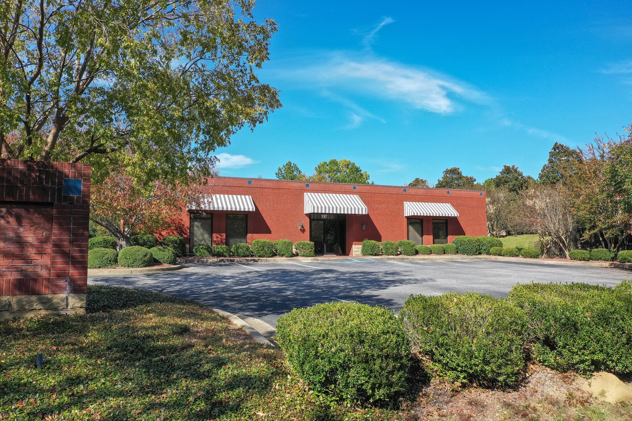 197 E University Dr Auburn, AL 36832 Office Property for Sale on