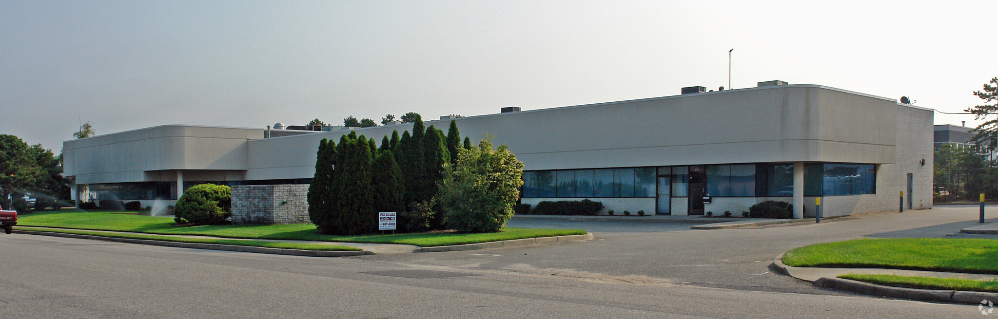 23 Industrial Blvd, Medford, NY for Rent