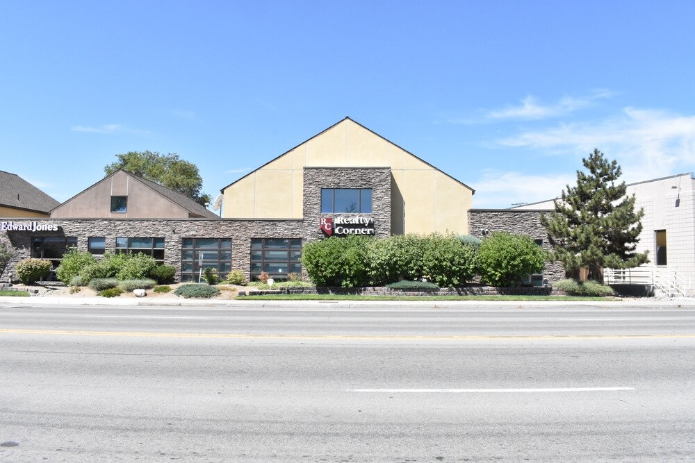 979 Pyramid Way, Sparks, NV for Rent