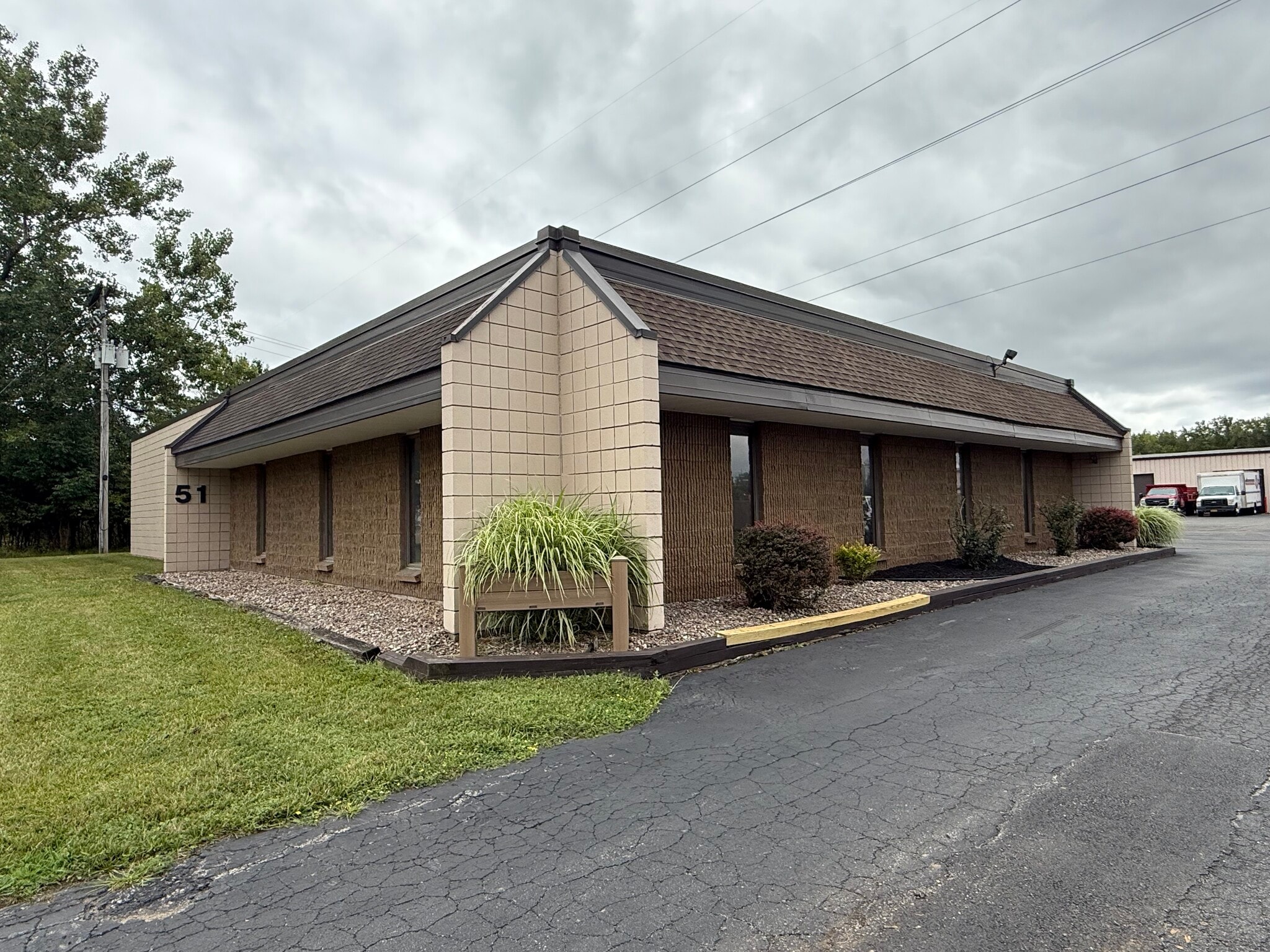 51 N America Dr, West Seneca, NY for Rent