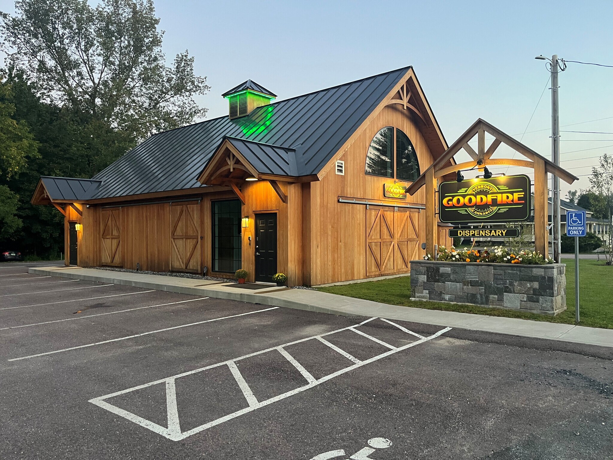 3627 Waterbury-Stowe Rd, Waterbury Center, VT for Sale