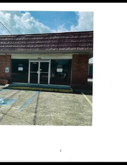 704 E Madison Ave, Bastrop, LA for Rent