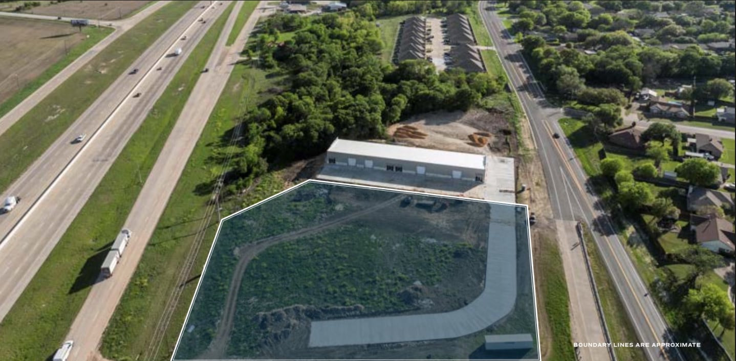 TBD IH 35, Hewitt, TX for Sale