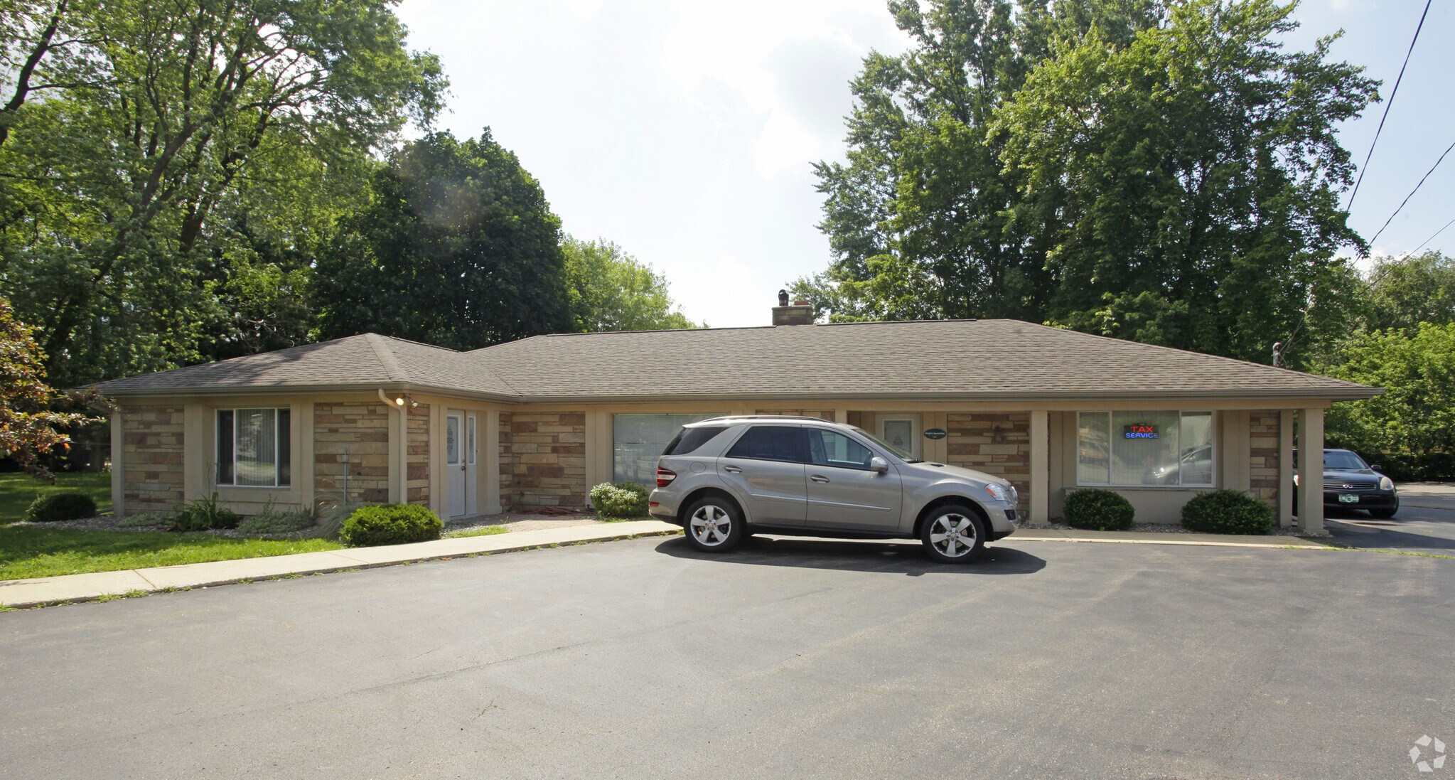 5070 Gull Rd, Kalamazoo, MI for Sale