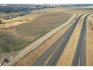 SE Kirk Ave, Pendleton, OR for Sale
