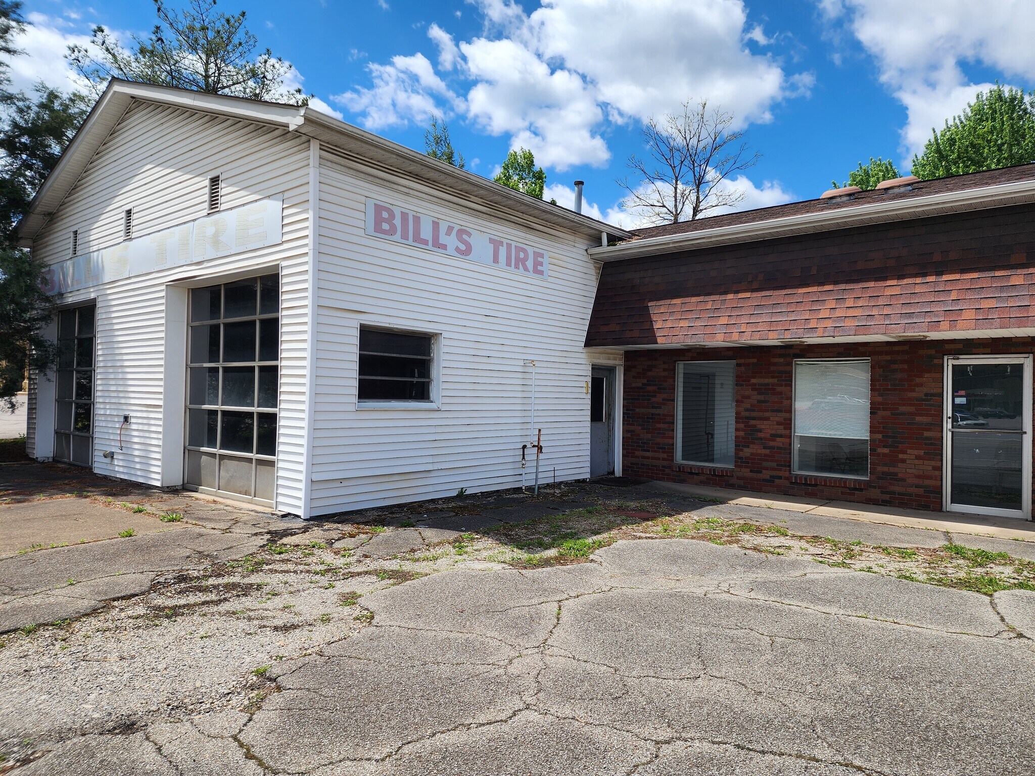 1301 Lafayette Ave, Moundsville, WV for Sale