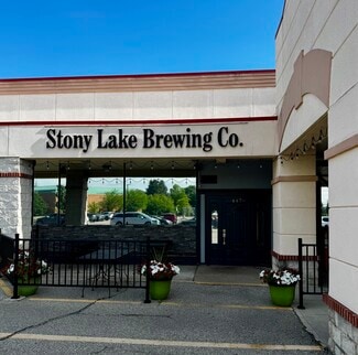 Saline, MI Retail - 423-471 E Michigan Ave
