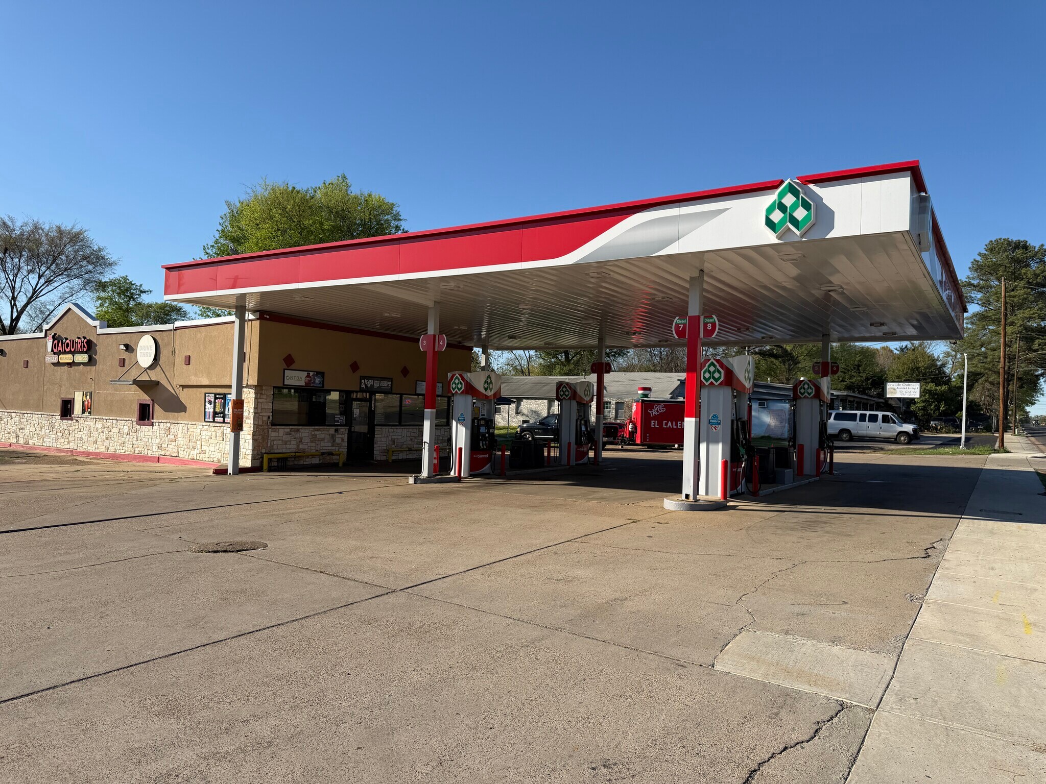 1515 S Mobberly Ave, Longview, TX for Sale