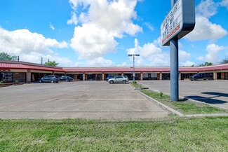 Arlington, TX Storefront Retail/Office - 138 S Bowen Rd