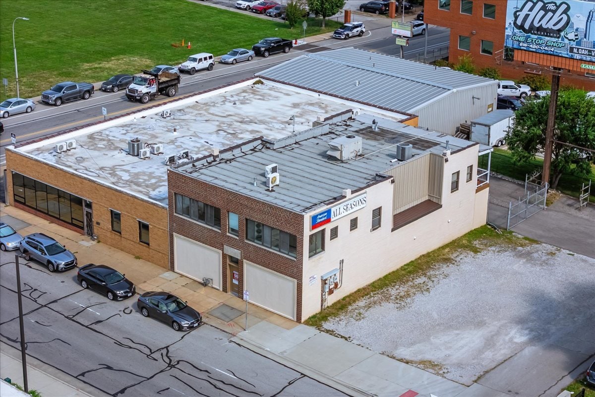 808 E 10th St, Kansas City, MO for Sale