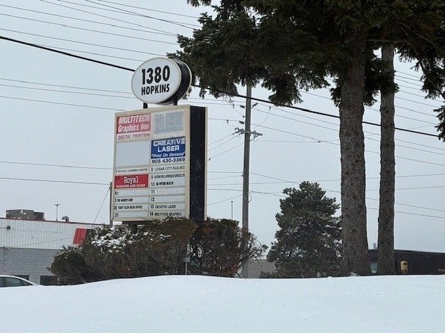 1380 Hopkins St, Whitby, ON for Rent