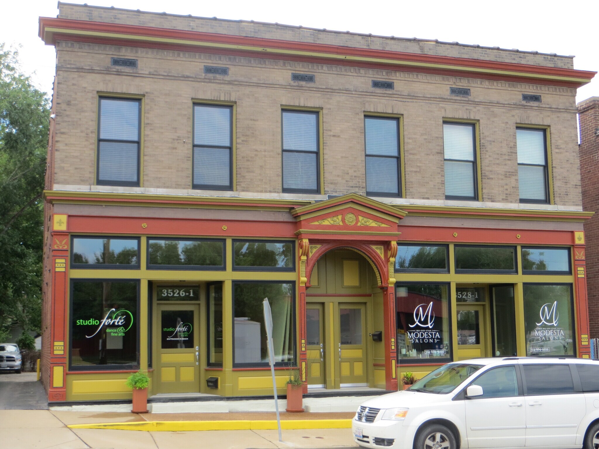 3528 Greenwood Blvd, Saint Louis, MO for Rent