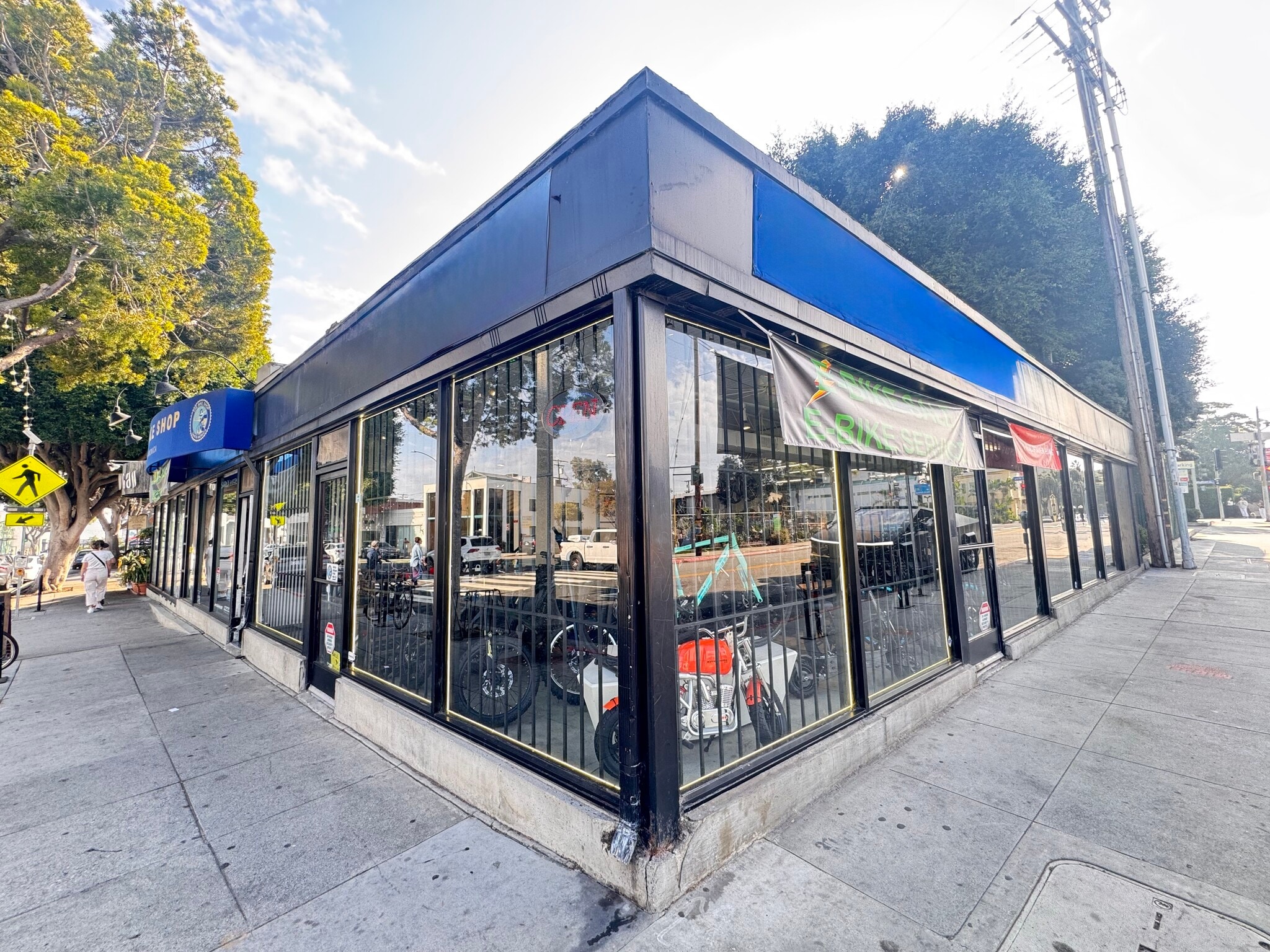 2400 Main St, Santa Monica, CA for Rent