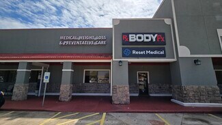 Friendswood, TX Office/Medical - 117-133 W Parkwood Ave