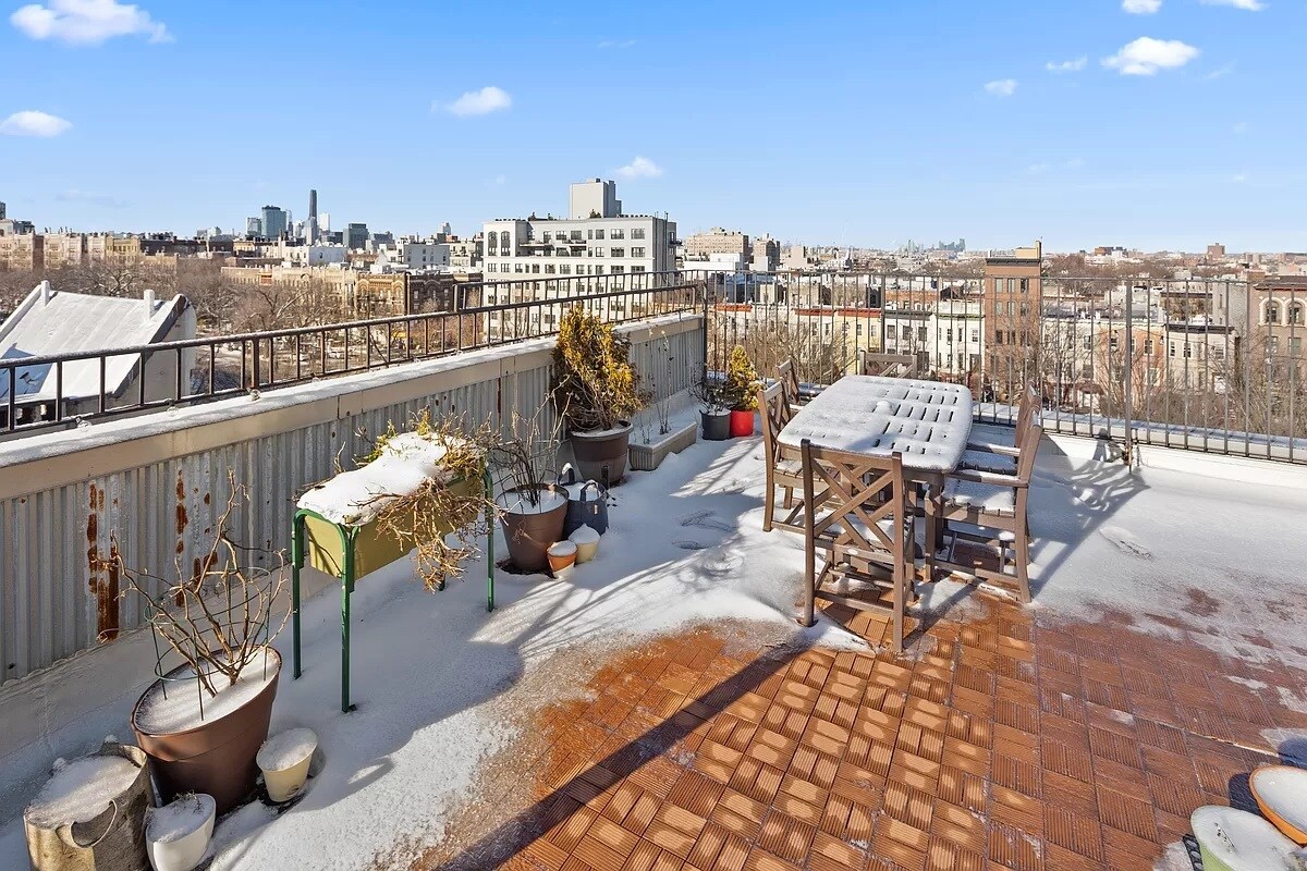 362 Eastern Pky Brooklyn, NY 11225 MultiFamily Property for Sale on